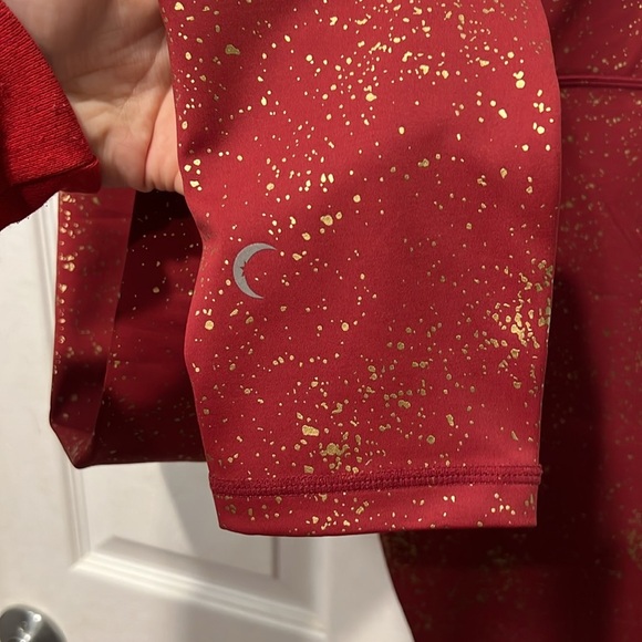 NWT ZYIA Active Red Stay Gold Light n Tight Hi-Rise 7/8 24” Leggings in Size 4! - Picture 10 of 10